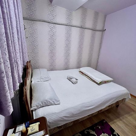 Apartment In The Centre Of Yerevan For Rent Buitenkant foto